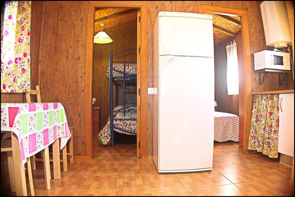 Bungalow Curro Pareja 131 Conil De La Frontera Exterior foto