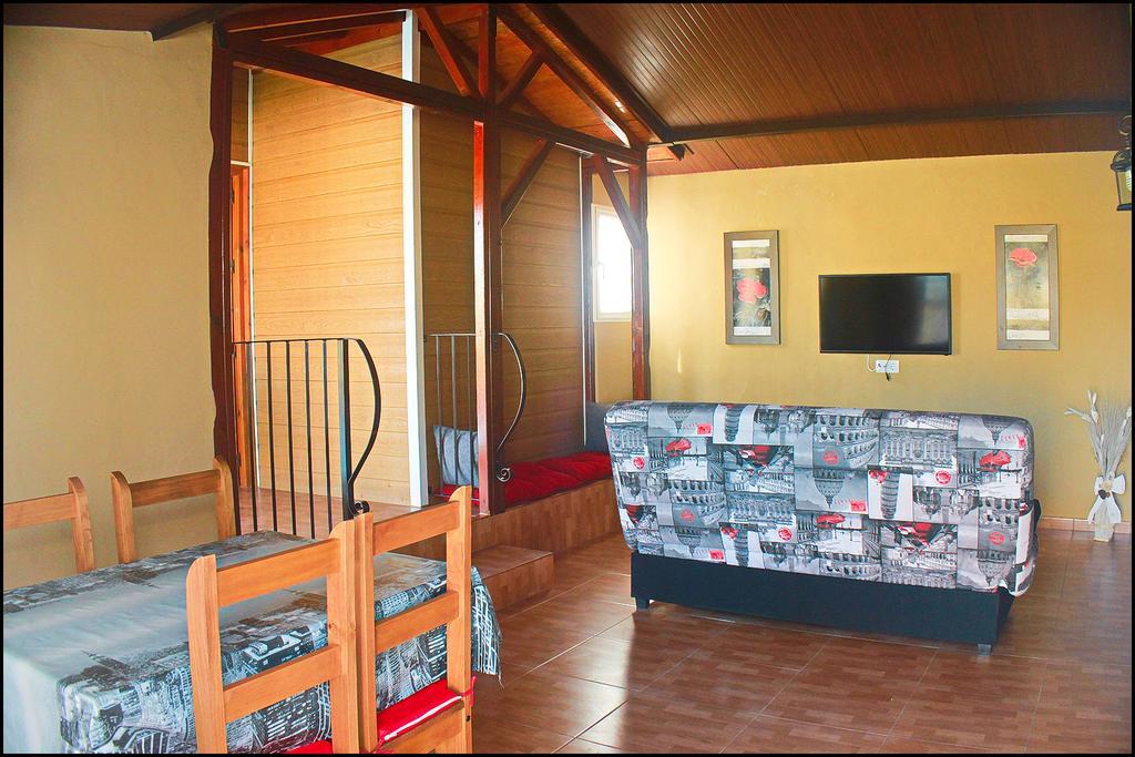 Bungalow Curro Pareja 131 Conil De La Frontera Exterior foto