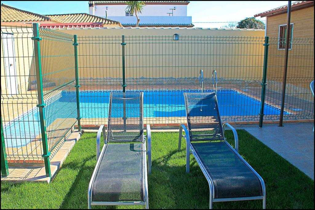 Bungalow Curro Pareja 131 Conil De La Frontera Exterior foto
